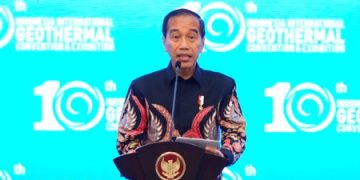 Jabatan Tinggal se-bulan, Presiden Jokowi Kena 2 Tamparan Keras Sekaligus