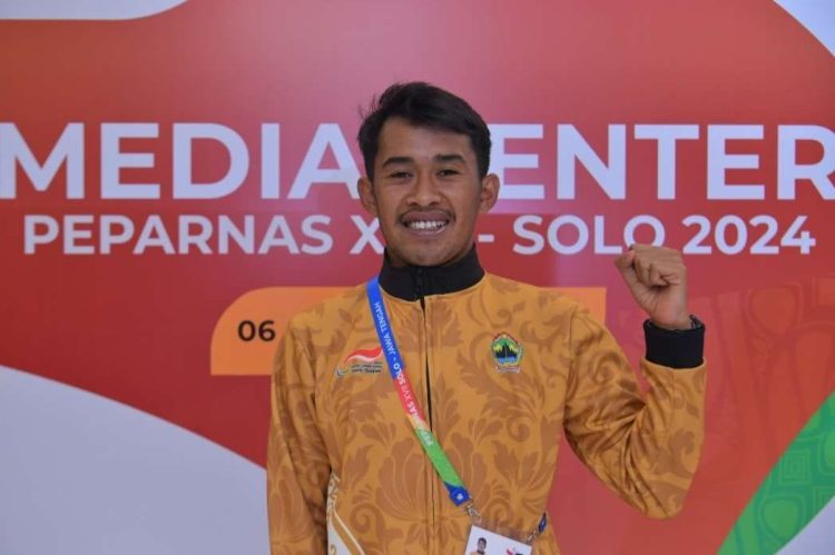 Ammar Hudzaifah Raih Medali Emas Pertama di Peparnas