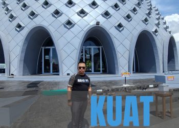 Catatan Jumat :  | KUAT SAAT TAAT |