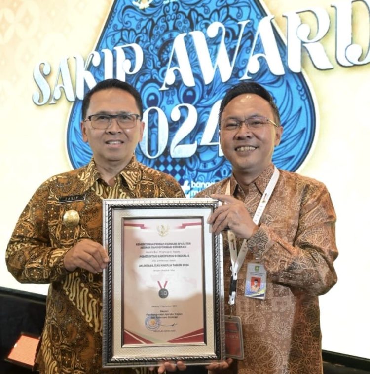 Setelah Penantian Panjang, Satu-satunya di Riau, Kabupaten Bengkalis Terima SAKIP Award 2024