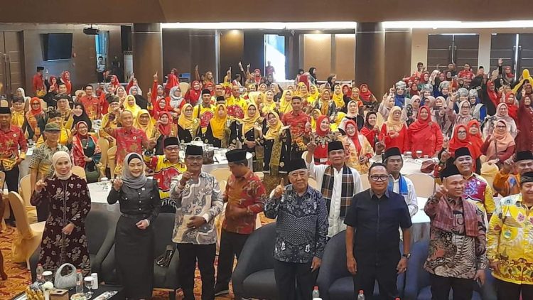 IKMR Provinsi Riau Resmi Dukung Abdul Wahid – SF. Hariyanto