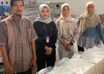 Pengesetan Logistik Pilkada oleh PPS Kelurahan Kampung Tengah