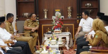 Ma’al Abror Ketua PMI Riau dan Jajaran Pengurus Silaturahmi dengan Pj Gubernur Riau