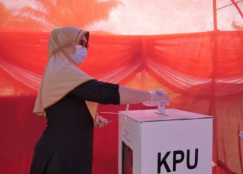 KPU Pekanbaru Rampungkan Pengesetan Surat Suara Pilkada Serentak 2024