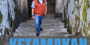 Catatan Jumat : | KETAMAKAN Dan KEPALSUAN |