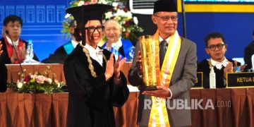 Ketum Muhammadiyah Terima Anugerah Hamengkubuwono IX