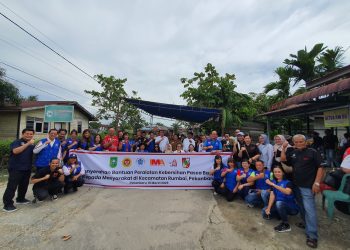 Sinergi IMA Chapter Pekanbaru, PSMTI Riau, APPBI dan Kominda Bantu Korban Banjir