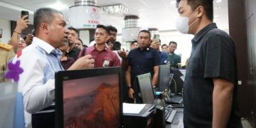 WaMen Menaker dan Gubernur Riau ke Kantor Penahan ijazah, Pemilik BPW Kabur ke Malaysia ?