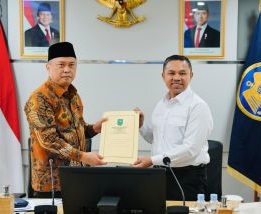 Gubernur Riau Temui MenHub, Pastikan ada Bandara Baru di Riau