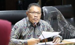 4 ijazah Mantan Karyawan Sanel Travel di Serahkan ke DPRD Riau