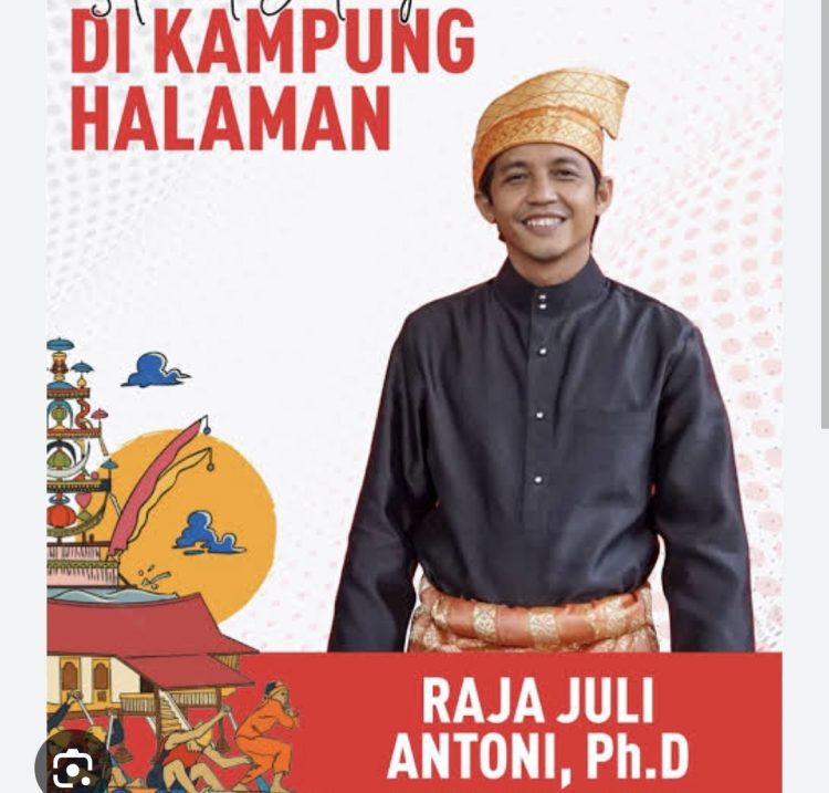 Kampung MenHut Raja Juli Antoni Mendadak men-Dunia ; apa Aura Farming ?
