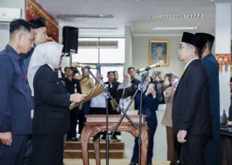 Ahmad Al Akhran Dilantik Menjadi Anggota DPRD Lampung Selatan