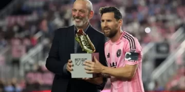 Peraih Sepatu Emas MLS, Messi Cetak Dua Gol Bawa Miami Raih Kemenangan Play-off