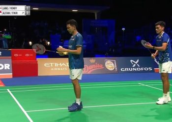 Ganda putra Indonesia, Fajar Alfian/Muhammad Shohibul Fikri, menutup perjuangan dengan kemenangan cemerlang di perempat final Denmark Open 2025.