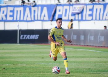 BRI Super League: Kunjungi Keluarga di Belanda, Eliano Reijnders Kembali ke Persib dengan Optimistis