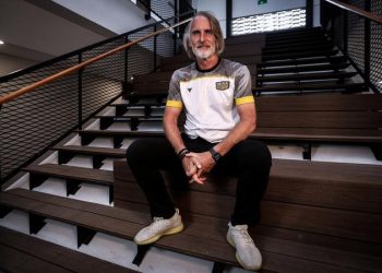 BRI Super League: Dewa United Segera Evaluasi Jan Olde Riekerink