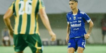 BRI Super League: Kunjungi Keluarga di Belanda, Eliano Reijnders Kembali ke Persib dengan Optimistis