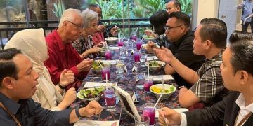 Walikota Pekanbaru Makan Bareng PM Singapura di Masanya, Bahas Pembangunan Kota