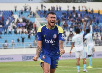 Paulinho Moccelin Berikan Arema FC Kejutan Kedua: Dikontrak Klub Liga 2 Brasil!