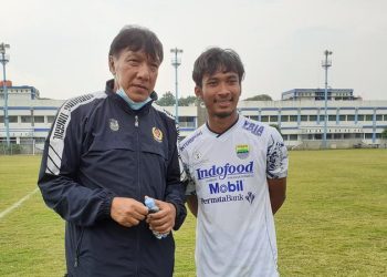 Kisah Robby Darwis yang Hanya Ingin Menjadi Pemain Persib Bandung Tapi Malah Jadi Legenda Timnas Indonesia
