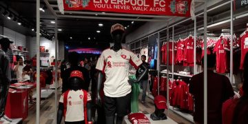Liverpool Selangkah Lagi Amankan Rekor Kontrak Sponsor Jersey: Mencapai Rp1,5 Triliun per Musim