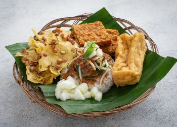 Pecel Masuk Top 7 Salad Terbaik di Dunia, Kalahkan Som Tam Asal Thailand