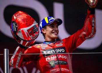 Carlo Pernat Prediksi Marc Marquez Balik ke Honda, Duet dengan Adik Valentino Rossi!