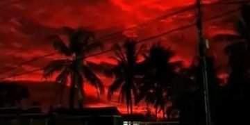 BMKG Buka Suara Penyebab Fenomena Langka Langit Pandeglang Memerah