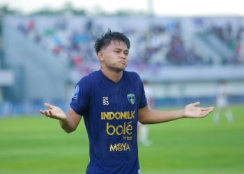 John Herdman Pantau Hokky Caraka dan Dony Tri Pamungkas, Ingin Mengujinya di Timnas Indonesia