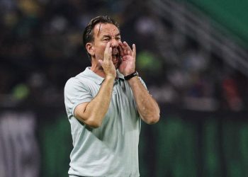 BRI Super League: PSIM Menang Telak di Markas Madura United, Van Gastel Sebut Kartu Merah Jadi Pembeda