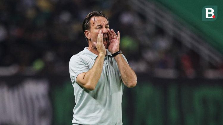 BRI Super League: PSIM Menang Telak di Markas Madura United, Van Gastel Sebut Kartu Merah Jadi Pembeda