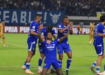 Sempat Goyang pada Awal Musim, Ini Kunci Persib Bangkit dan Sukses Jadi Juara Paruh Musim BRI Super League