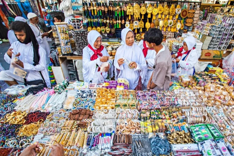 Banyak Oleh-Oleh Haji di Saudi Ternyata Buatan Indonesia