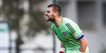 Tes Medis Rampung, Kiper Timnas Indonesia Akan Segera Diperkenalkan Ajax Amsterdam ke Publik