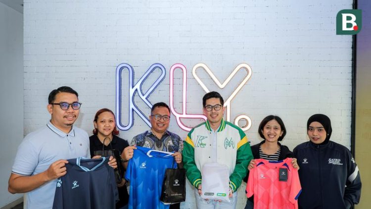 Kelme Spill Tipis-Tipis Jersey Timnas Indonesia, Kerahnya Sedikit Kelihatan: Siapa yang Sudah Tidak Sabar Launching Besok?