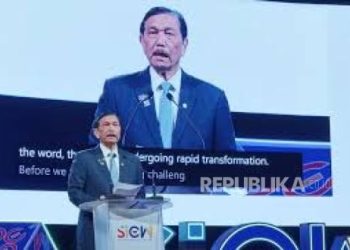 Luhut mengupas soal pecahnya konflik antara AS-israel dan Iran.