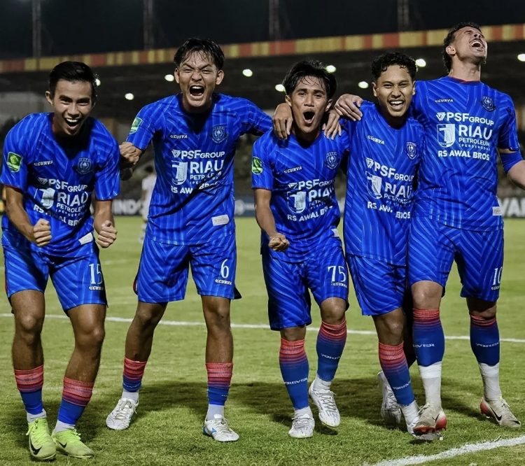 PSPS Pekanbaru Tekukkan PERSIKAD Depok Skor 3-1