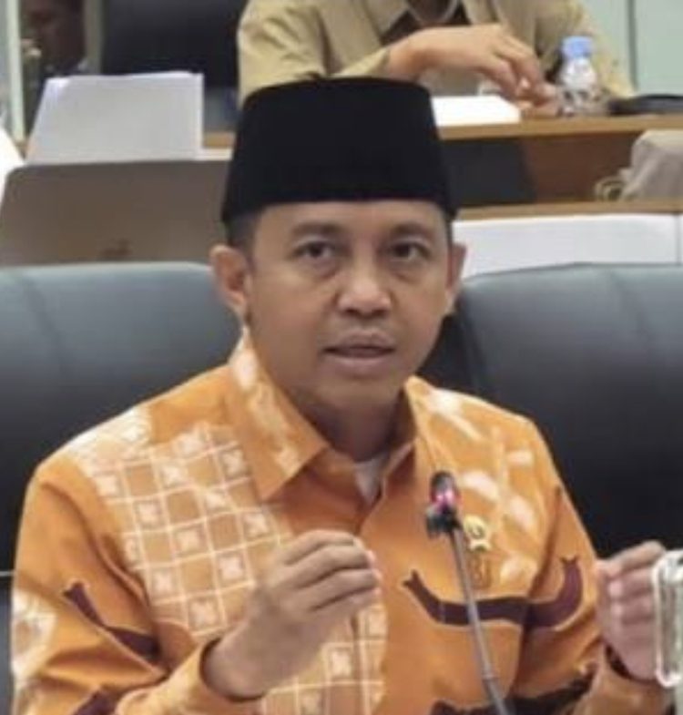 Menhut Raja Juli Antoni Tegas: Lahan Bekas Dibakar Tak Boleh Ditanami Sawit, itu ilegal !