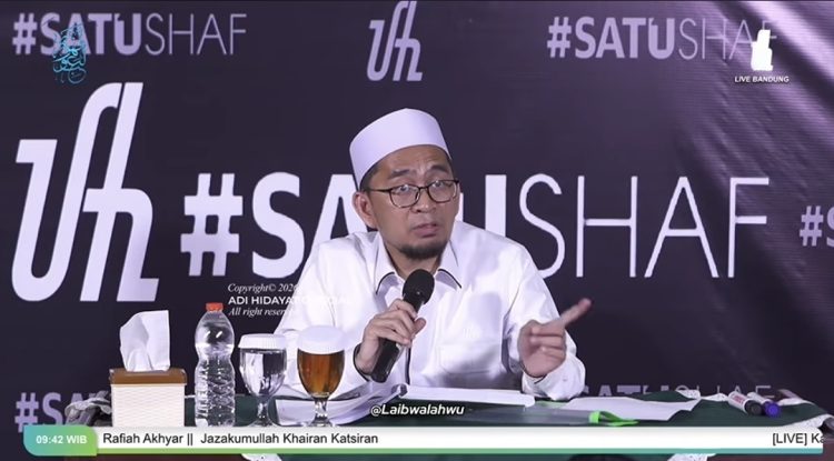 Ustadz Adi Hidayat Luruskan Polemik Syekh Al-Albani: “Saya Tidak Pernah Merendahkan”