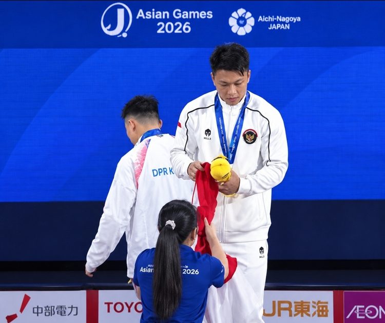 Bendera Merah Putih Rahmat Erwin Diambil Panitia di Podium Asian Games 2026, ini Alasannya