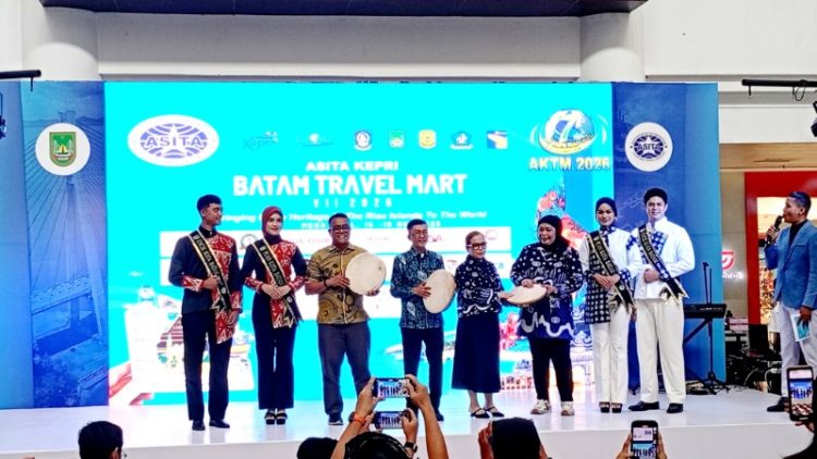 ASITA Kepri taja Batam Travel Mart 2026 di Mega Mall Resmi Dibuka, Pengunjung Ramai Berburu Paket Wisata